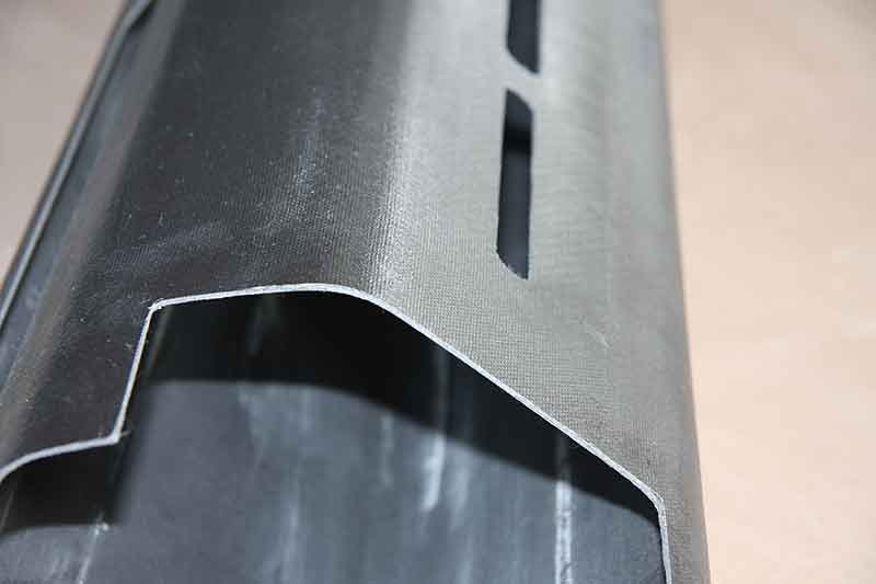 cfrt複合蜂(feng)窩闆逐(zhú)漸滲透(tou)高速鐵(tiě)路等多(duo)個領域(yù)