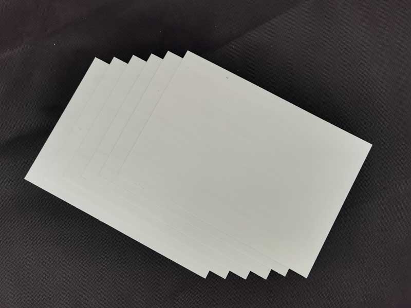 cfrt複(fú)合闆材(cai)市場廣(guang)闊，規模(mo)化有待(dai)進一步(bù)開發